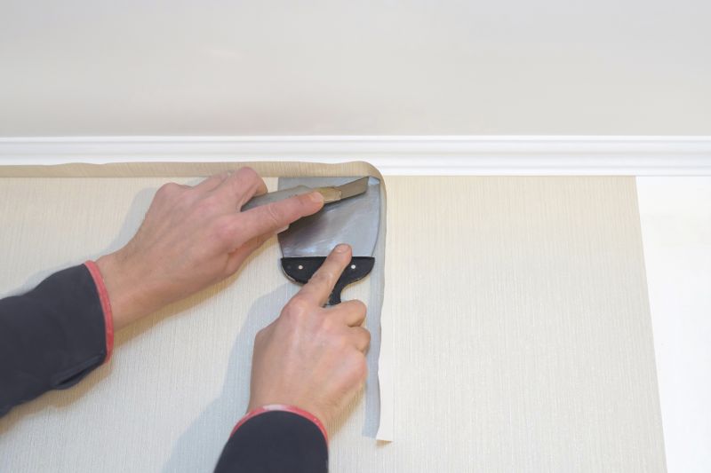 Wallpaper Seam Repair in Alpharetta, GA